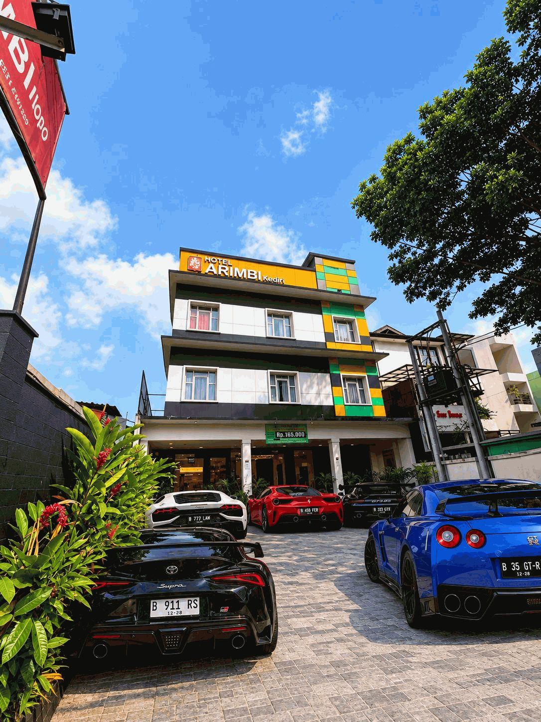Gedung Hotel Arimbi 6